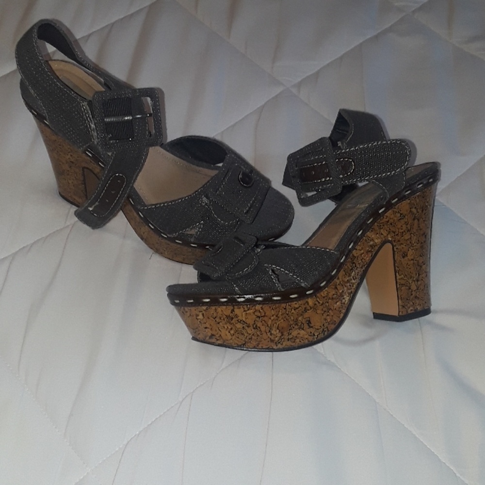 ANYTIME HEELS..